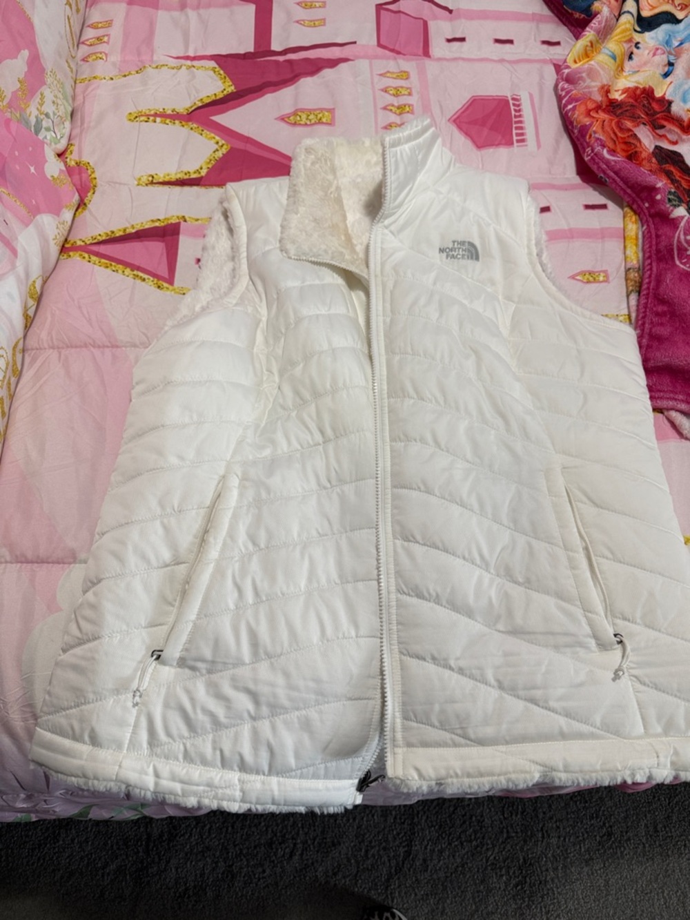 The North Face White Quilted Fleece-Lined Vest